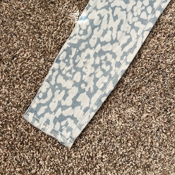 Current/Elliot The High Waist Stilleto Inky Leopard Jeans - Picture 4 of 5